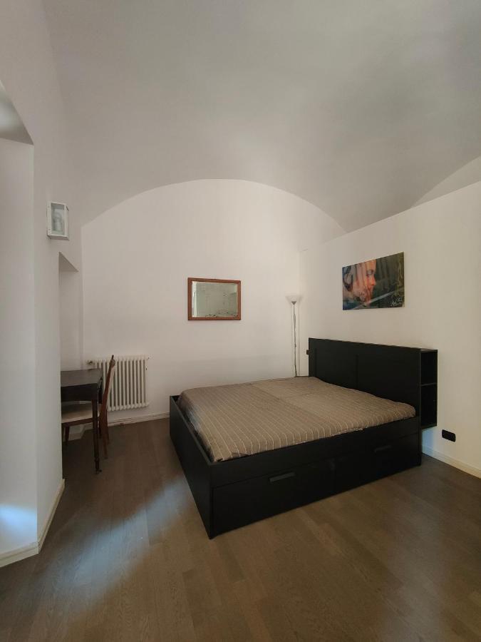 Accogliente Appartamento Tipo Loft Турин Экстерьер фото